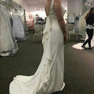 Sheath wedding dress 👰🏻